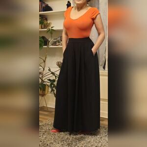 Flowy Black Wide Leg Pants1